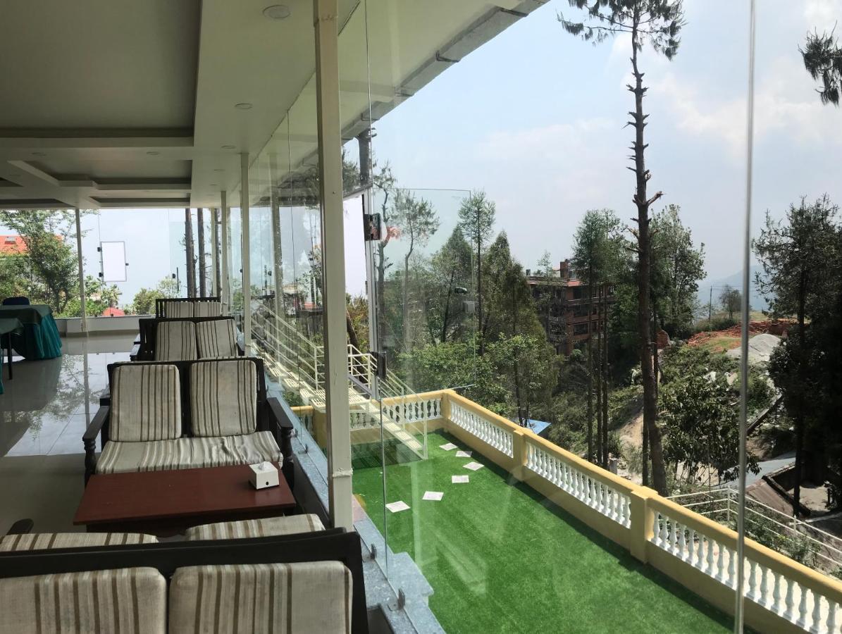 Mount Everest Hotel & Resort Nagarkot Exteriör bild