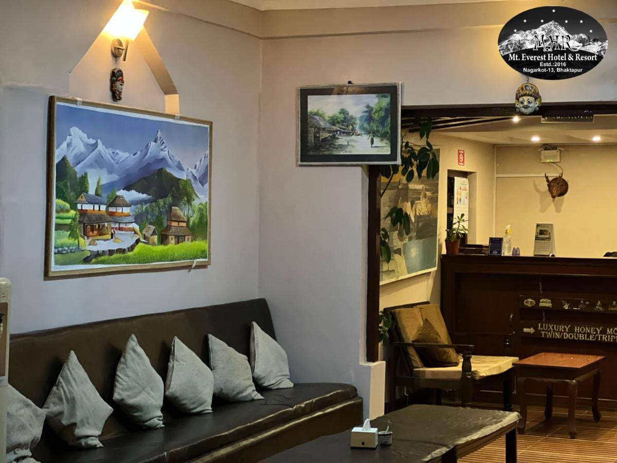 Mount Everest Hotel & Resort Nagarkot Exteriör bild