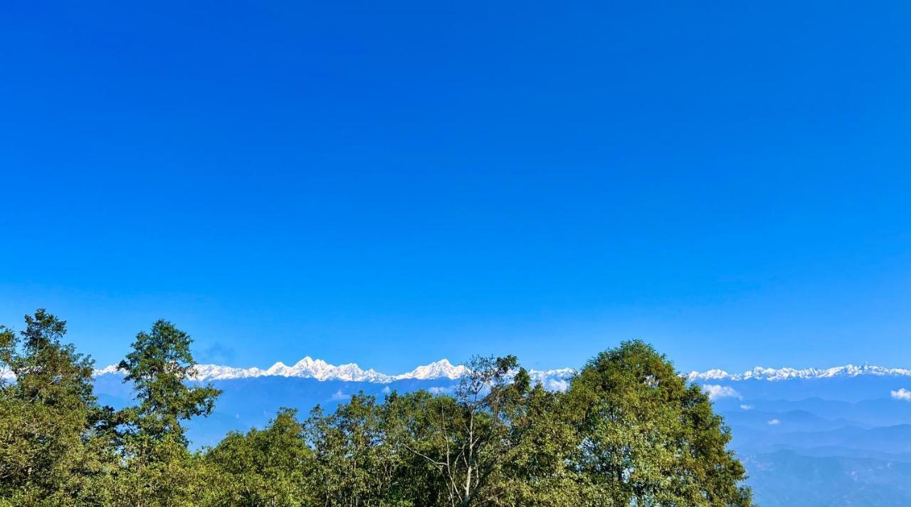 Mount Everest Hotel & Resort Nagarkot Exteriör bild