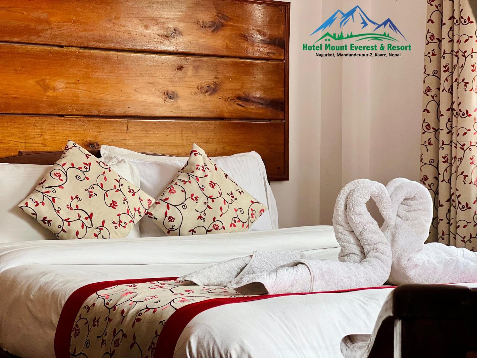Mount Everest Hotel & Resort Nagarkot Exteriör bild